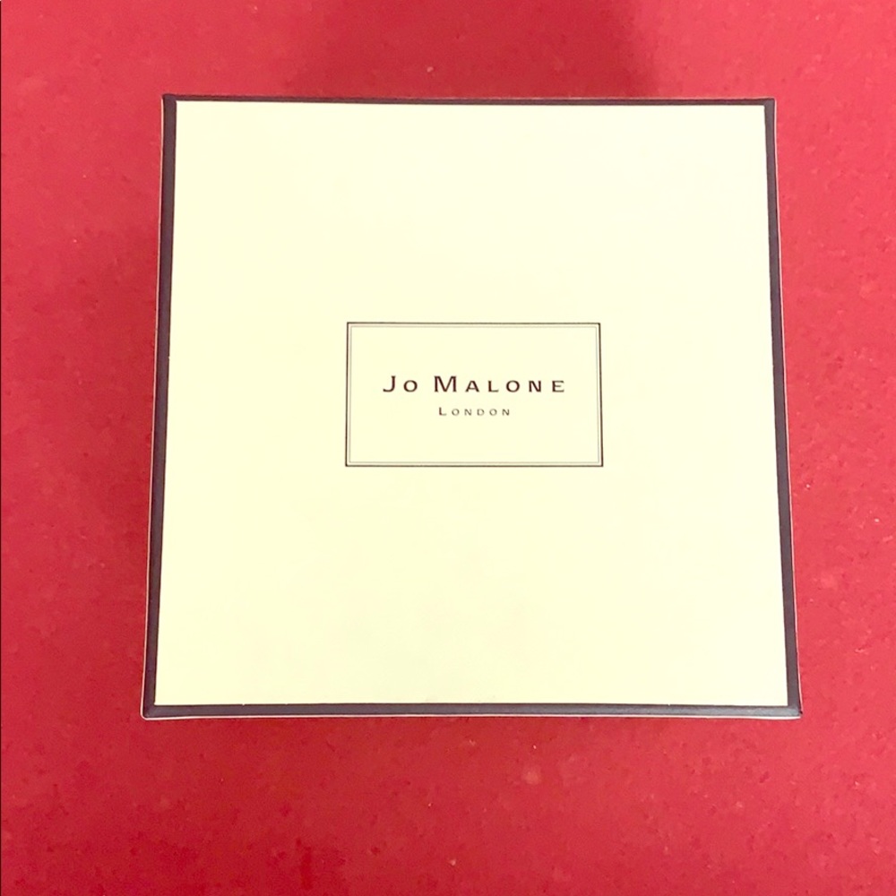 Jo Malone beautiful box